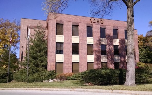 Oak Brook Office Suites: 1550 Spring Road, Oak Brook, IL 60523